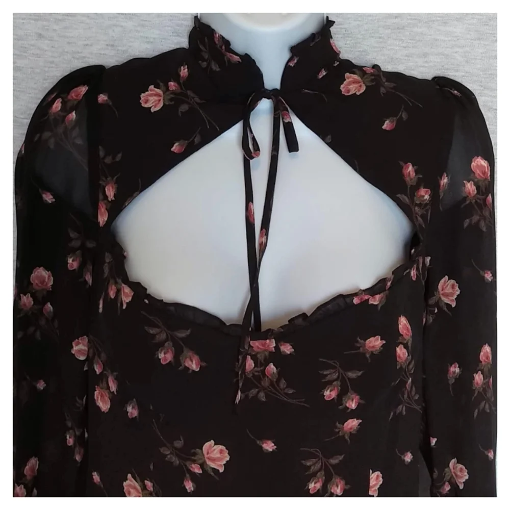 Reformation Black Floral Long-Sleeve Sweetheart Top - Picture 4 of 12